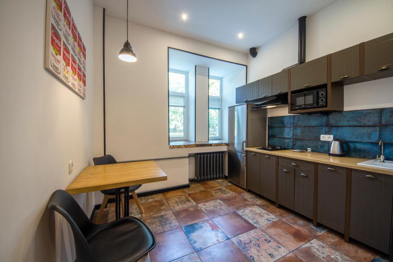 Loft Design Apartments On Desyatynnyi Ln, 7 เคียฟ ภายนอก รูปภาพ